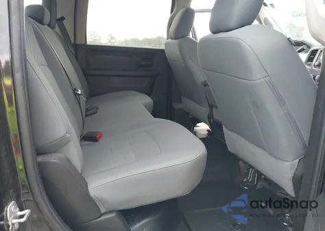 2018 Ram 2500 Tradesman 4X4 8' Box из США, поврежденный, VIN 3C6TR5HT9JG363805